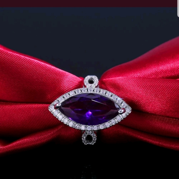 NEW sterling silver oval cut amethyst ring - Picture 5 of 5